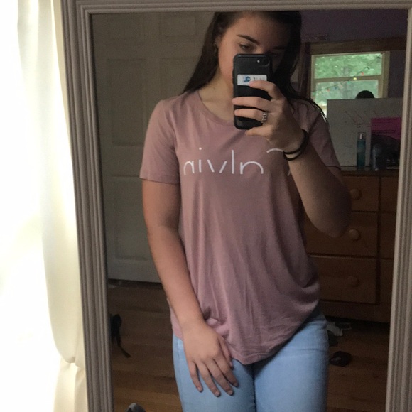 Pink Calvin Klein t shirt - Picture 2 of 3